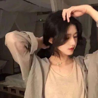 只携风月赴闲途